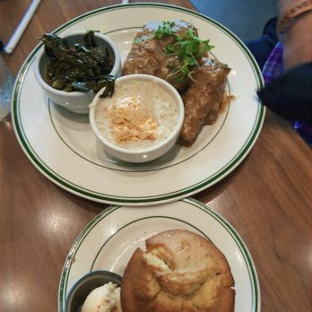 Fixins Soul Kitchen - Smothered Chicken, Collard Greens, Cheesy Grits, Cornbread - Soul Food Near Me - Tulsa, Oklahoma