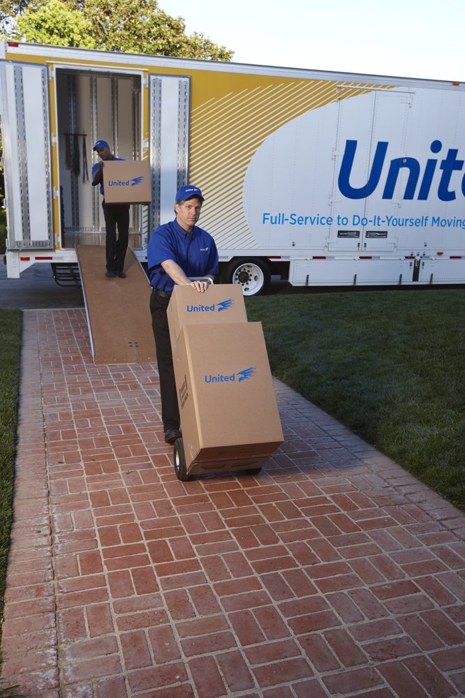 BLUE LINE MOVING & STORAGE INC