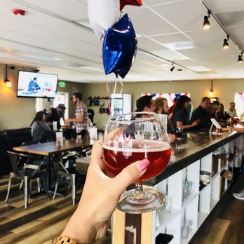 Gig Harbor Brewing - Saturday brew!! - Breweries Near Me - Gig Harbor, Washington
