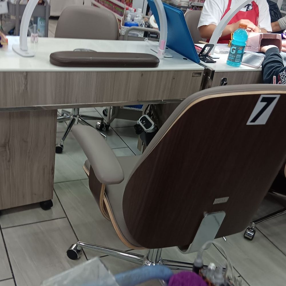 Strawberry Nails - Nail Salons Near Me - San Jose, California Strawberry Nails - Nail Salons Near Me - San Jose, California