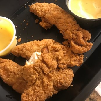 Applebee's Grill + Bar - Chicken Tenders Family Bundle - Feeds 4 - American Near Me - Cheyenne, Wyoming