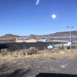 Osborn Bay Campground - The airport hangar