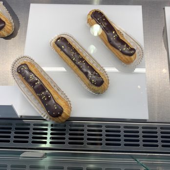 Le Macaron French Pastries - Eclairs - Macarons Near Me - La Jolla, California