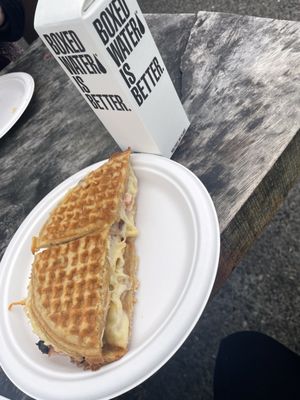 Smaaken Waffle Sandwiches by null