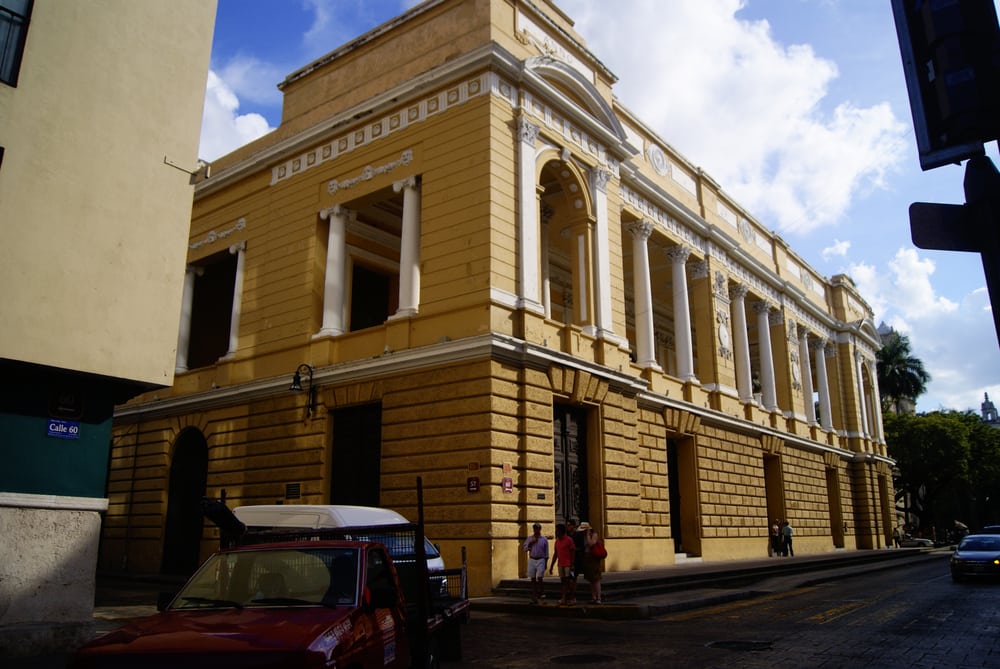 Teatro José Peón Contreras