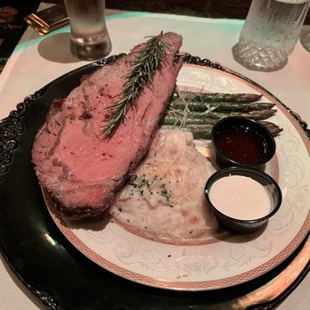 Mystique Dining - The prime rib was delicious! - Dinner Theater Near Me - Folsom, California