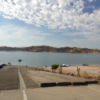 Millerton Lake State Recreation Area - Boat launch - Lakes Near Me - Friant, California Millerton Lake State Recreation Area - Boat launch - Lakes Near Me - Friant, California