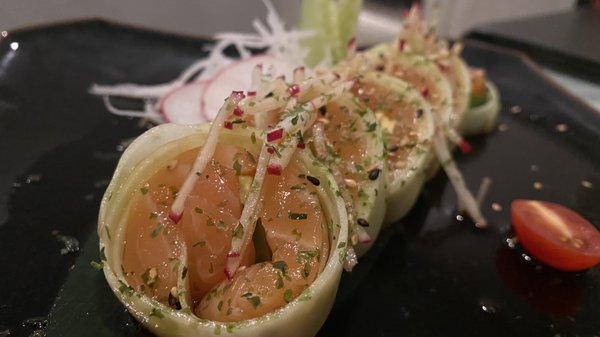 Sushi Siam by null