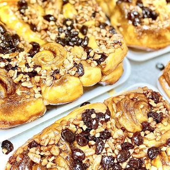 Amish Village Bake Shop - Stickie buns - Bakeries Near Me - Allentown, Pennsylvania Amish Village Bake Shop - Stickie buns - Bakeries Near Me - Allentown, Pennsylvania