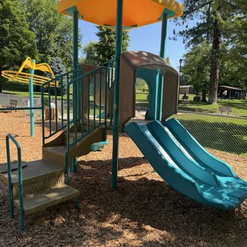 Priest River City Park - Toddler play structure and fun hanging spinner. - Parks Near Me - Priest River, Idaho Priest River City Park - Toddler play structure and fun hanging spinner. - Parks Near Me - Priest River, Idaho