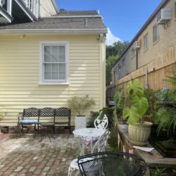 R&B Bed and Breakfast - The courtyard