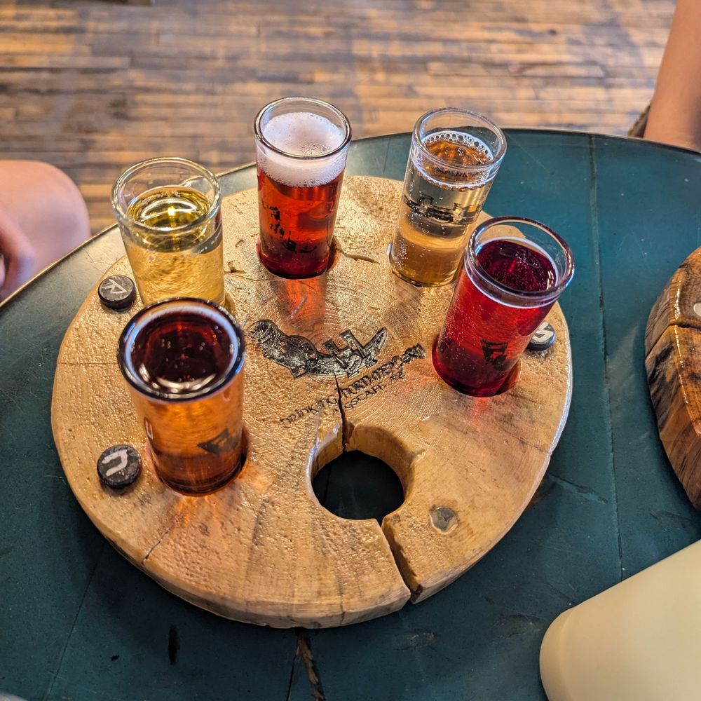Drinking Horn Meadery - Mead flight - Meaderies Near Me - Flagstaff, Arizona
