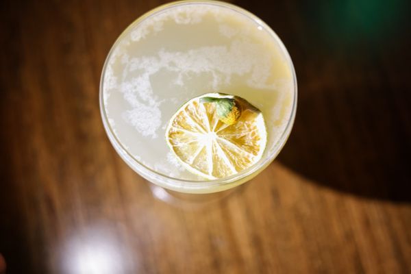 Tiki Tom's by null
