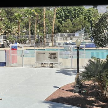 Primm Valley Resort - Beautiful pool not in use - Hotels Near Me - Primm, Nevada