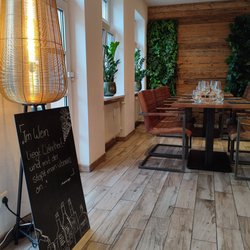 Neos - Restaurant & Weinbar