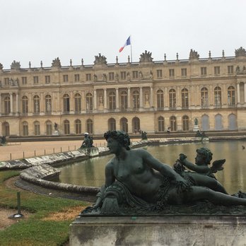 Château de Versailleo - Many beautiful statues and fountains - Landmarks & Historical Buildings Near Me - Versailles, 78