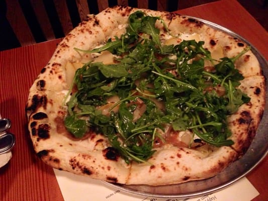 Under The Sun Pub & Pizza by null