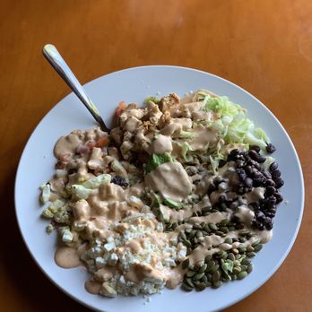 Perfect Pear Bistro - Mexicali quinoa Bowl with Chicken - New American Near Me - Tempe, Arizona Perfect Pear Bistro - Mexicali quinoa Bowl with Chicken - New American Near Me - Tempe, Arizona