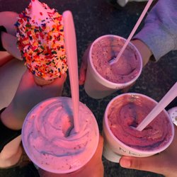 The Dream Hut - Blitz and Ice cream cone