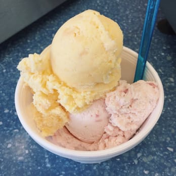 Tocumbo Ice Cream - Chongos ice cream (steamed milk + cinnamon) and strawberry cream. Yum - Ice Cream & Frozen Yogurt Near Me - San Diego, California Tocumbo Ice Cream - Chongos ice cream (steamed milk + cinnamon) and strawberry cream. Yum - Ice Cream & Frozen Yogurt Near Me - San Diego, California