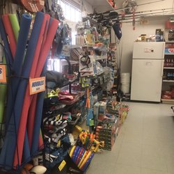 Lake Monroe Boat Rental - Water activities supplies and fishing poles and supplies