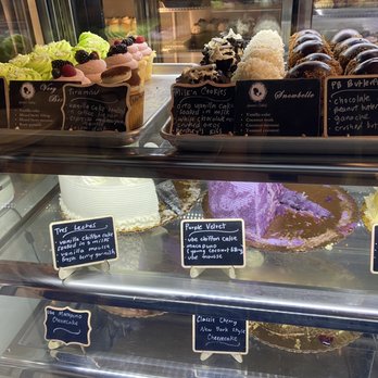 Jennivee’s Bakery - Desserts Near Me - Chicago, Illinois Jennivee’s Bakery - Desserts Near Me - Chicago, Illinois