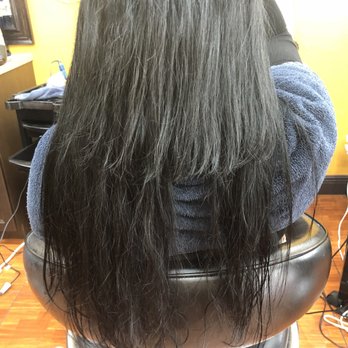 Sofía Loren Salon - A week after getting the extensions, I asked how it looked, lot of hair in one side, little on the other side - Hair Salons Near Me - Boca Raton, Florida Sofía Loren Salon - A week after getting the extensions, I asked how it looked, lot of hair in one side, little on the other side - Hair Salons Near Me - Boca Raton, Florida