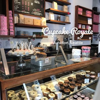 Cupcake Royale - Bakeries Near Me - Seattle, Washington