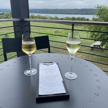 Standing Stone - Timeline Riesling and Blanc de Blanc - Wineries Near Me - Hector, New York