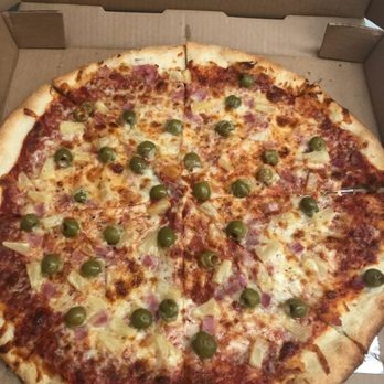 Luigi's Italian Restaurant - Pizza Near Me - Eustis, Florida