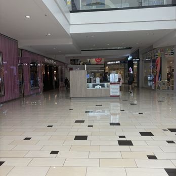 Glendale Galleria - Shopping Centers Near Me - Glendale, California