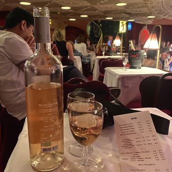 La Nouvelle Eve - Cabaret Near Me - Paris, 75 La Nouvelle Eve - Cabaret Near Me - Paris, 75
