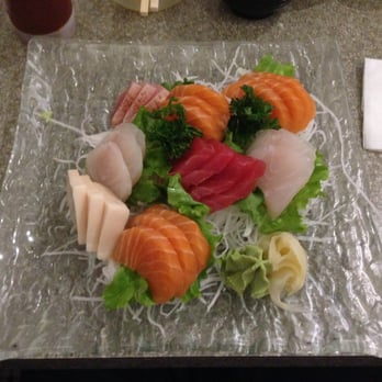 Sushi One - Deluxe Sashimi ($21.99 for 24 pc) - Very good! - Sushi Bars Near Me - Toronto, Ontario