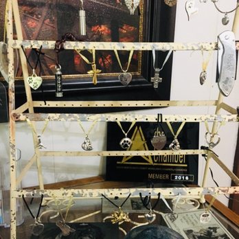 Fond Memories - Ash pendants - Pet Cremation Services Near Me - Conroe, Texas