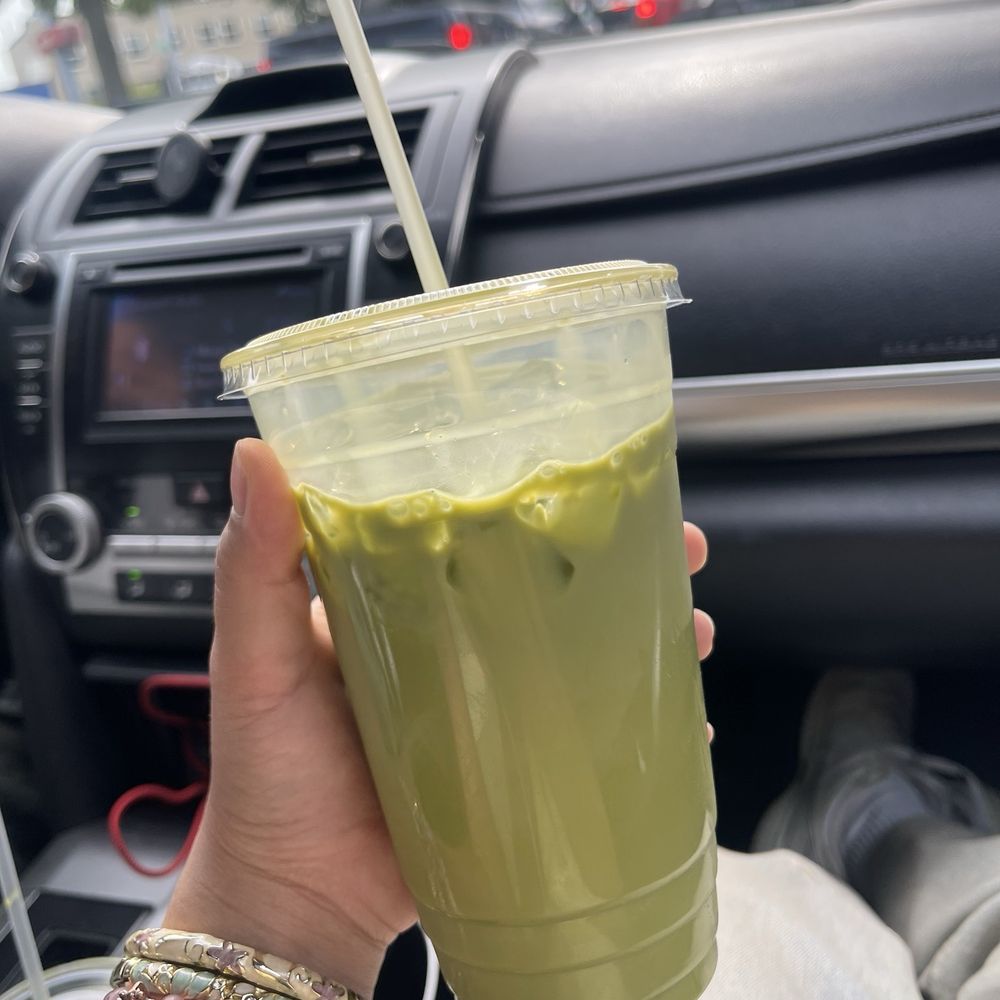 Iced Thai green tea Iced Thai green tea