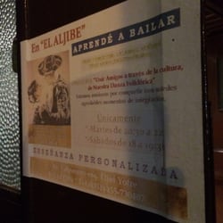 Peña el Aljibe - Además se dan clases de baile.