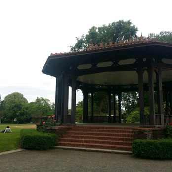 Peninsula Park - The Gazebo - Parks Near Me - Portland, Oregon Peninsula Park - The Gazebo - Parks Near Me - Portland, Oregon