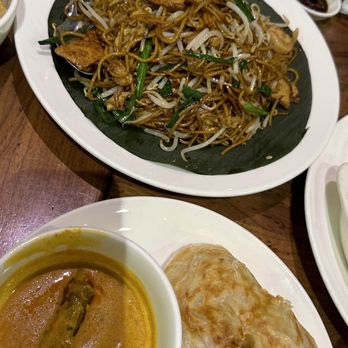 Ipoh Kopitiam - Roti & noodles - Malaysian Near Me - Alhambra, California