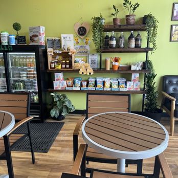 I Love Juice Bar - Anderson - Selection of local honey, bee pollen, GF, Vegan options in cooler for quick pick foods and drinks - Juice Bars & Smoothies Near Me - Cincinnati, Ohio I Love Juice Bar - Anderson - Selection of local honey, bee pollen, GF, Vegan options in cooler for quick pick foods and drinks - Juice Bars & Smoothies Near Me - Cincinnati, Ohio