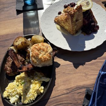 Brevardian Riverfront - Seafood Near Me - Melbourne, Florida
