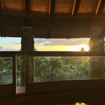 The Birdcage - Sunset view - Lounges Near Me - Wailea, Hawaii The Birdcage - Sunset view - Lounges Near Me - Wailea, Hawaii