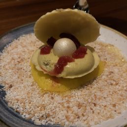 The Pearl dessert