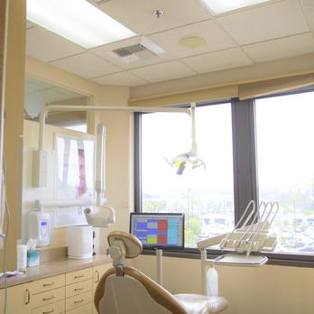 Carmel Valley Dental - Dr Lindsay Bancroft - San Diego Dentist - Cosmetic Dentists Near Me - San Diego, California Carmel Valley Dental - Dr Lindsay Bancroft - San Diego Dentist - Cosmetic Dentists Near Me - San Diego, California
