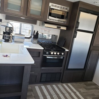 Get Away RV Rentals - RV Rental Near Me - Templeton, California Get Away RV Rentals - RV Rental Near Me - Templeton, California