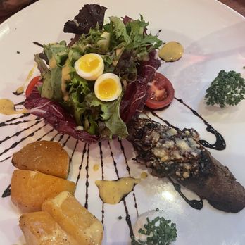 11 Maple Street - Beet salad - New American Near Me - Jensen Beach, Florida