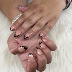 MimoSa Nails & Spa - Cheetah print french nails