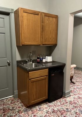 The Black Hawk Hotel by null