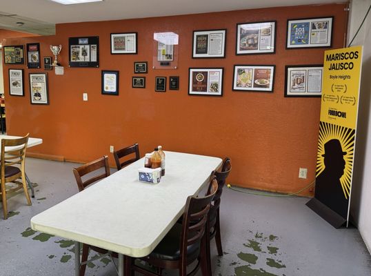 Mariscos Jalisco by null