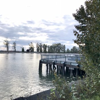Fraser Foreshore Park - Parks Near Me - Burnaby, British Columbia Fraser Foreshore Park - Parks Near Me - Burnaby, British Columbia