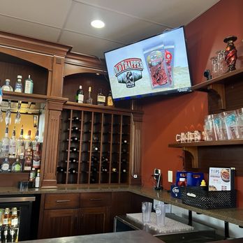Tops Tavern - TV - Pizza Near Me - Rosemount, Minnesota Tops Tavern - TV - Pizza Near Me - Rosemount, Minnesota
